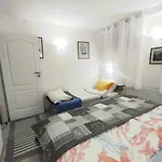 Family Basement Apartment, Breakfast, Free Parking, 5km From Tulln * Chorherrn