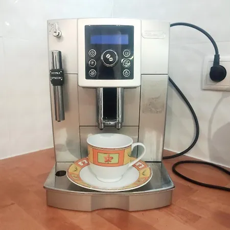 Family Basement Apartment, Breakfast, Free Parking, 5km From Tulln Apartamento