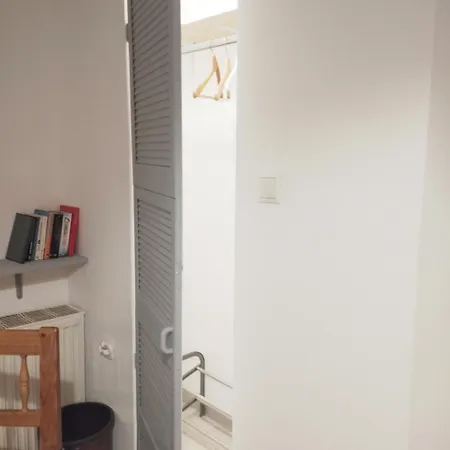 Apartamento Family Basement Apartment, Breakfast, Free Parking, 5km From Tulln