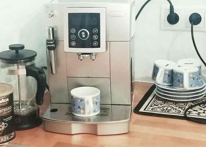 Family Basement Apartment, Breakfast, Free Parking, 5km From Tulln